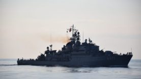 Escala unei nave militare româneşti în portul Odessa