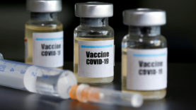 Vaccinarea obligatorie, o măsură necesară într-un stat democratic